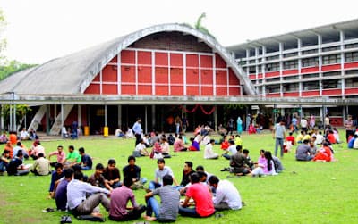 ঢাবি'র টয়লেট সমাচার